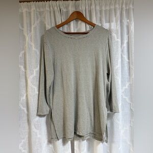 Old Navy Women's Long Sleeve Striped tunic top - green and White